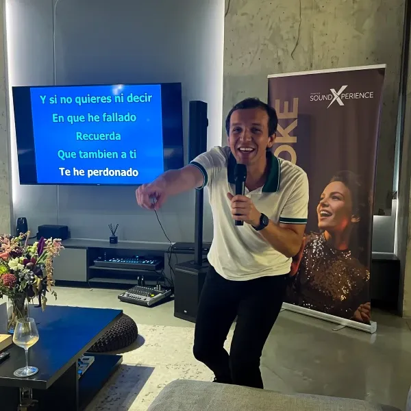 Noche de karaoke